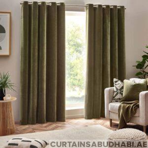 Read more about the article Creating a Comfortable Environment: Using Office Curtains for Temperature Regulation