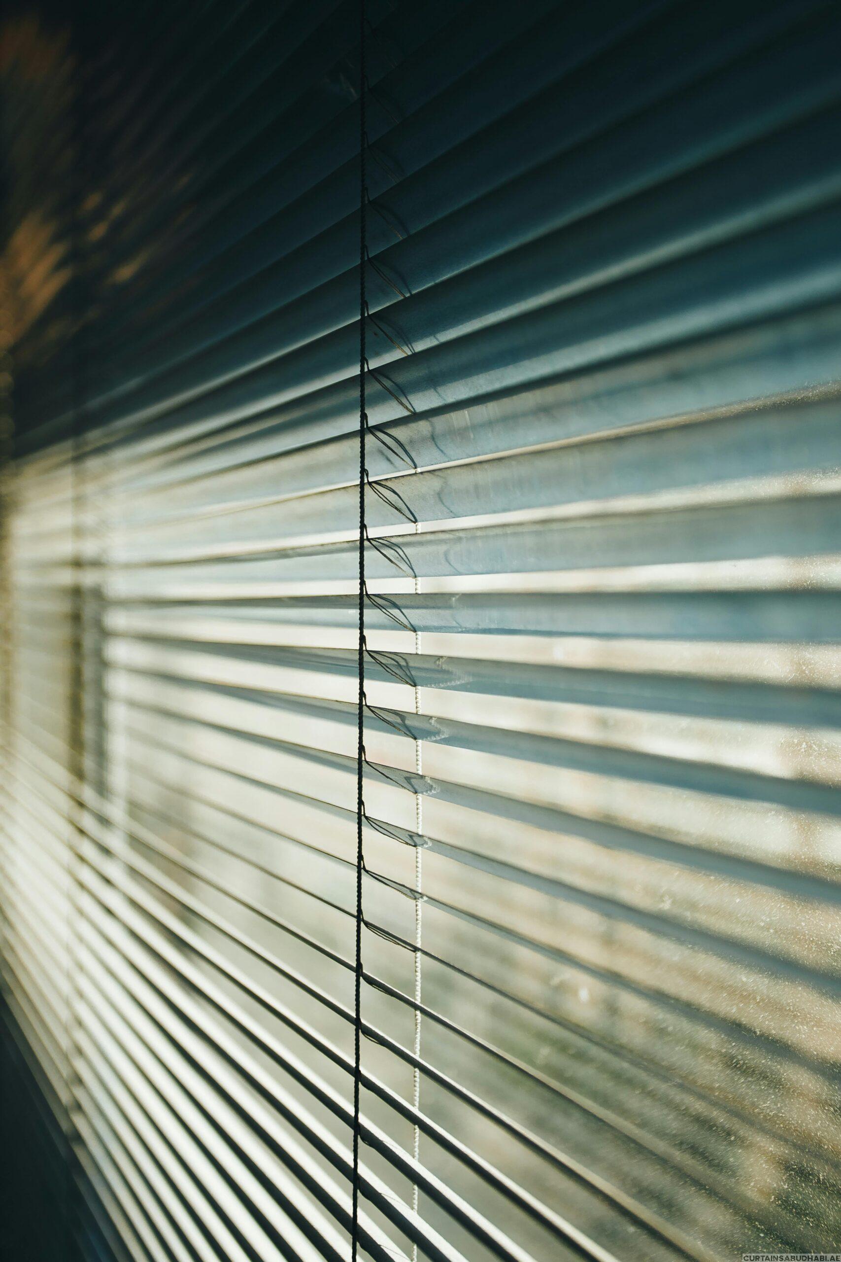 What Are Blinds and How Do They Improve Interiors Homes