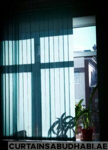 Read more about the article What Are panel blinds and How Do They Work at Home